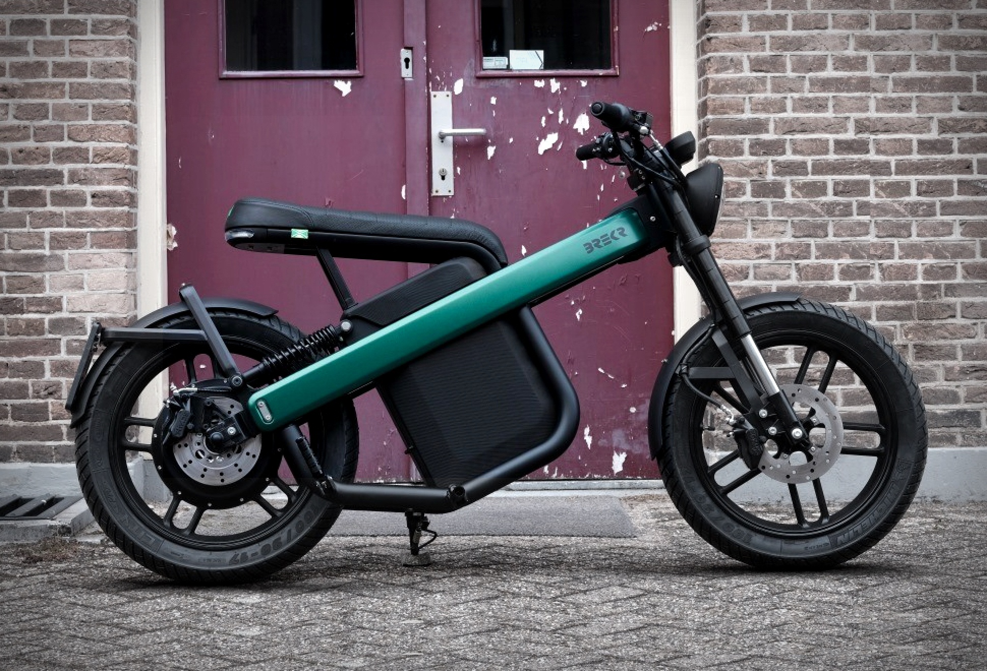 Brekr Model B | Image