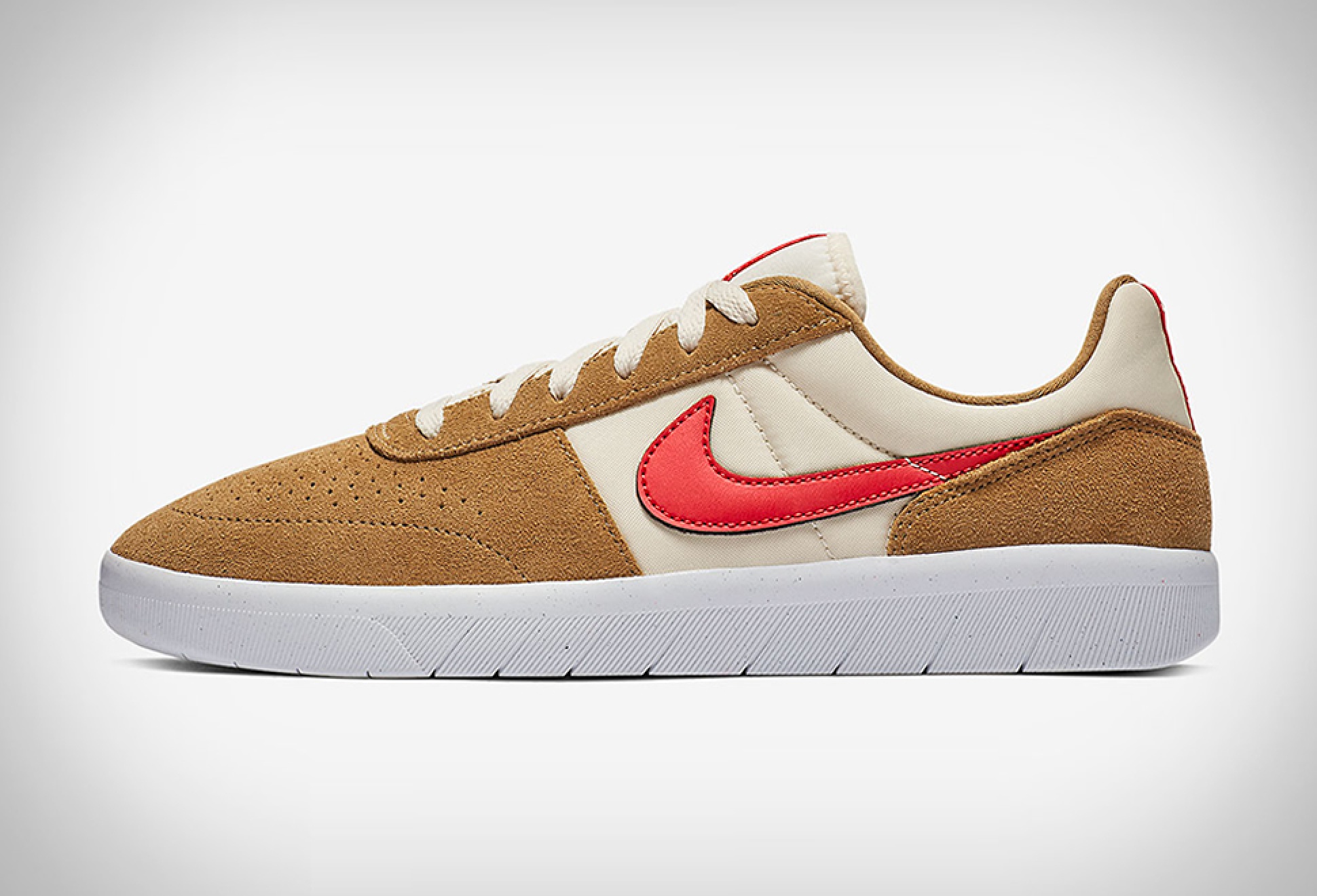 Nike team sb classic on sale