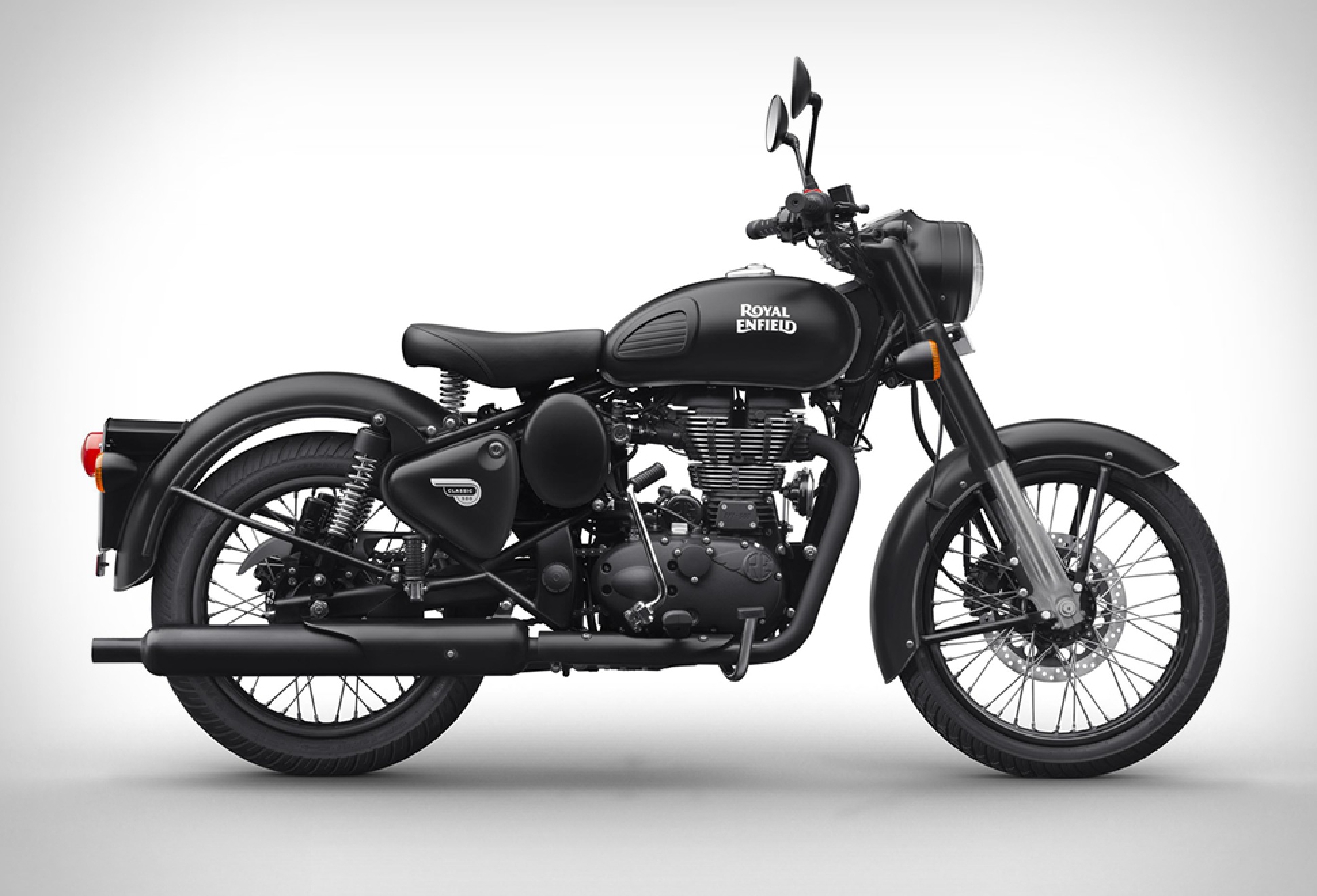 Royal Enfield Classic 500 Stealth Black | Image