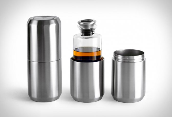 Aged & Ore Travel Decanter - Image