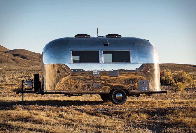 AIRSTREAM MOBILE OFFICE - Image