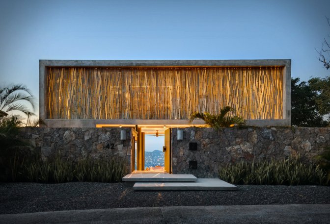 CASA Z - Image