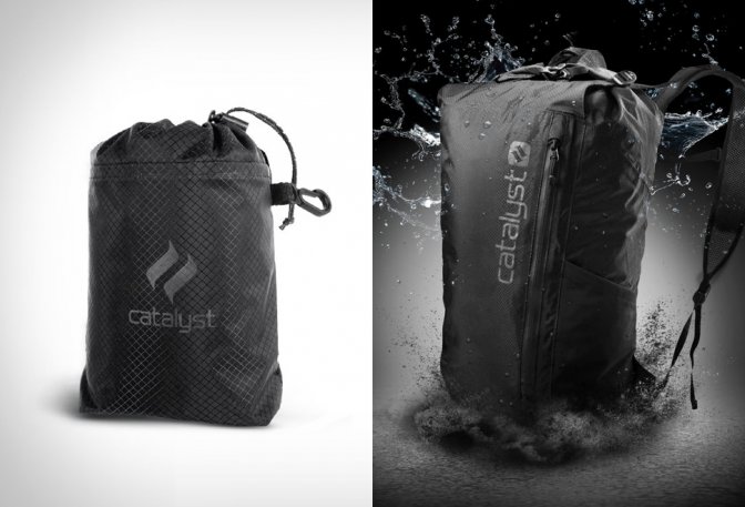 CATALYST WATERPROOF BACKPACK - Image