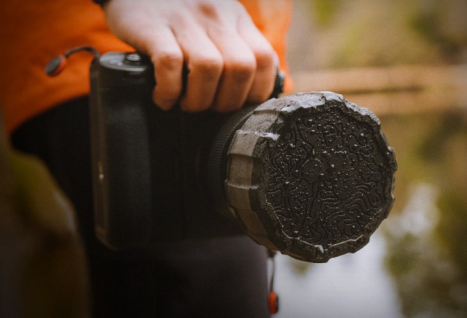 DEFENDER LENS COVER - Image