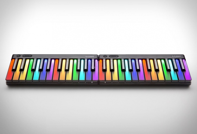 LUMI ILLUMINATED KEYBOARD - Image