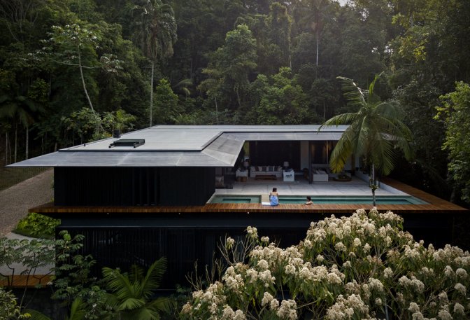 MH House - Image