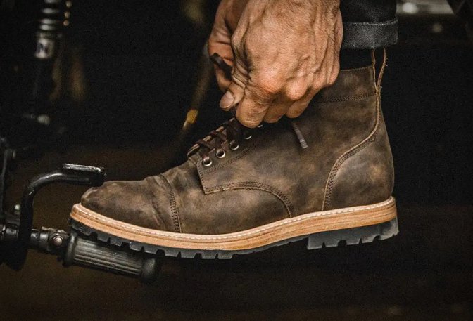 TAYLOR STITCH ESPRESSO GRIZZLY MOTO BOOT - Image