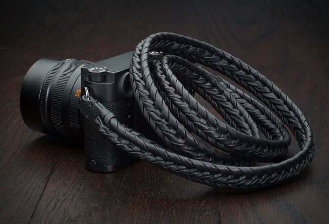VI VANTE CAMERA STRAPS - Image