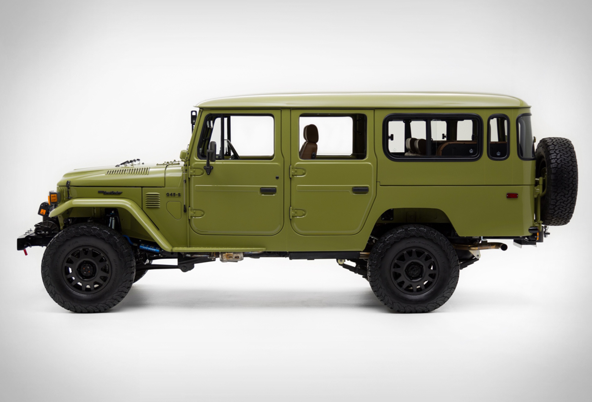 Land Cruiser Signature G45-S | Image