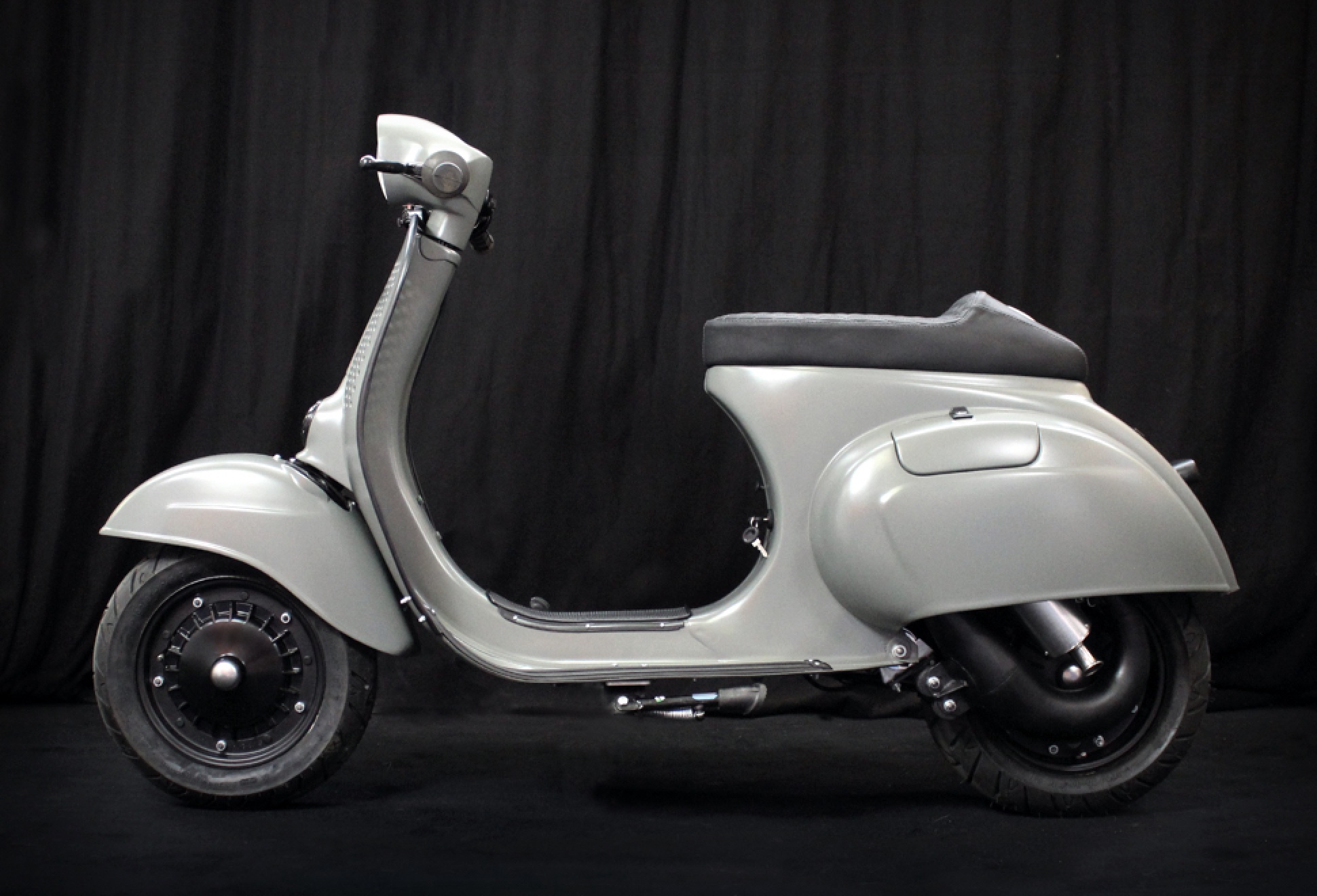 Scooter & Service Custom Vespas | Image