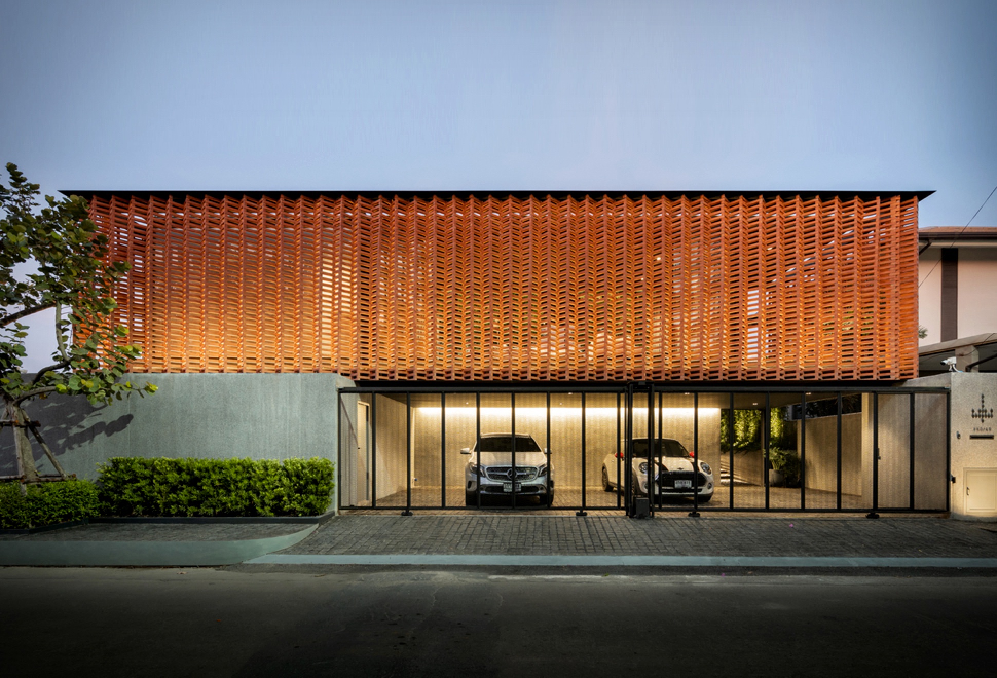 Sleepless Residence | Image