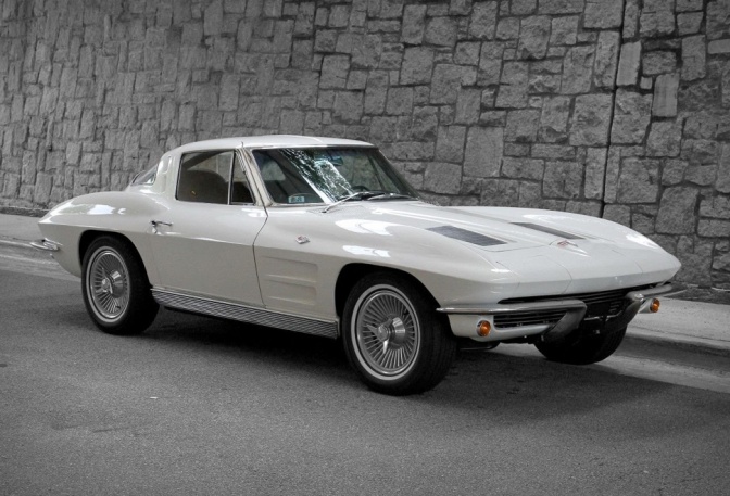 1963 CHEVROLET CORVETTE - Image