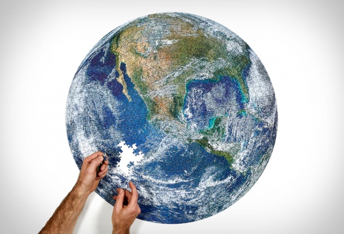 EARTH PUZZLE - Image