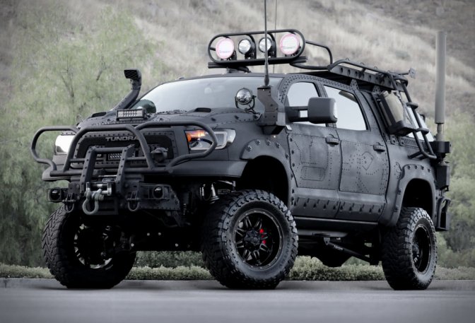 Modified 2013 Toyota Tundra 4x4 - Image