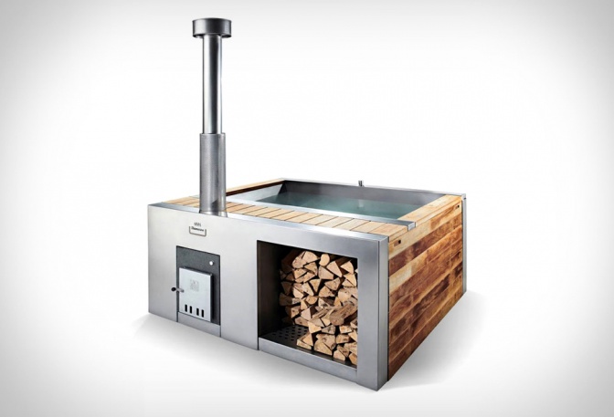 TUBMARINE WOOD FIRED HOT TUB - Image