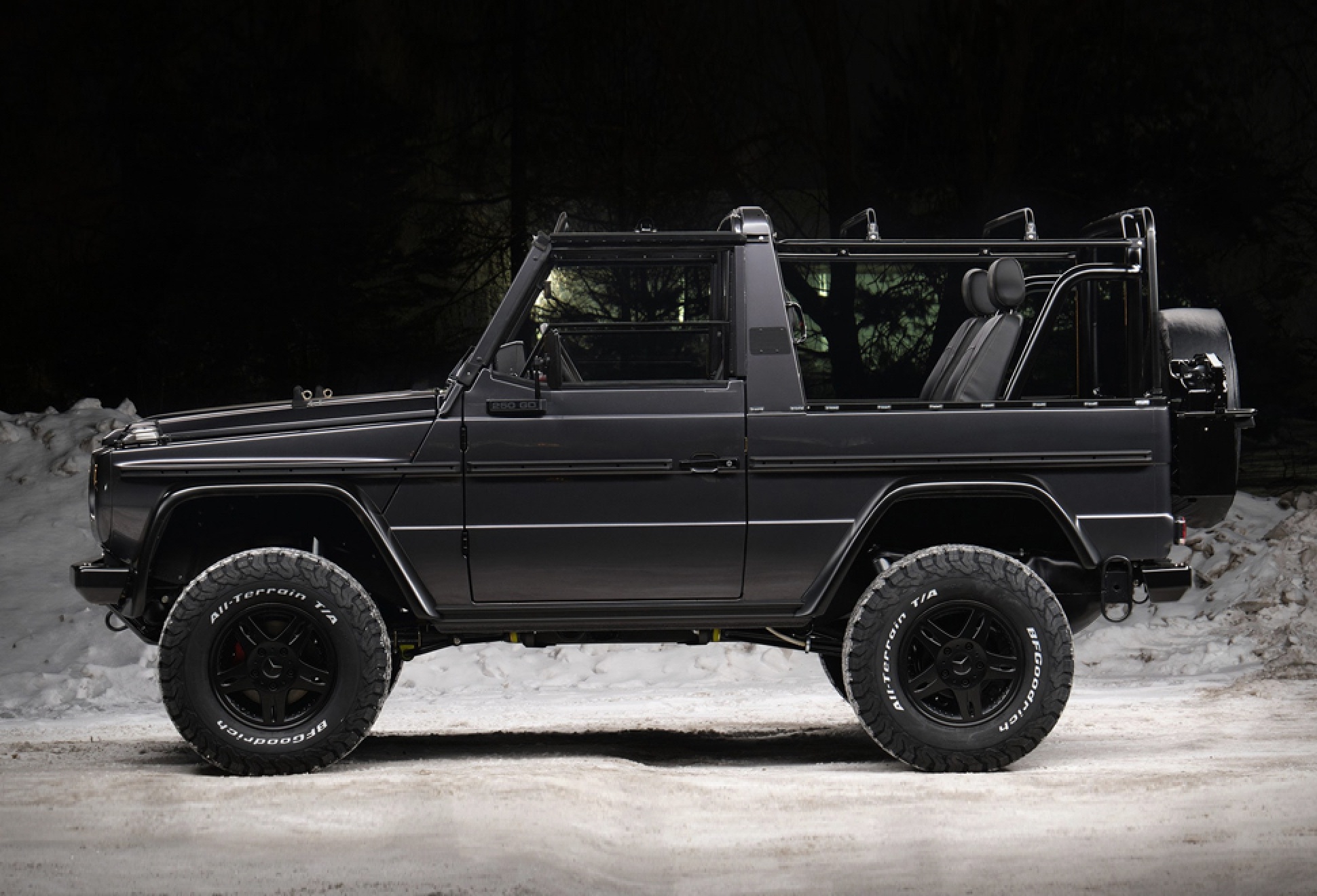 1990 Mercedes-Benz 250GD Wolf | Image