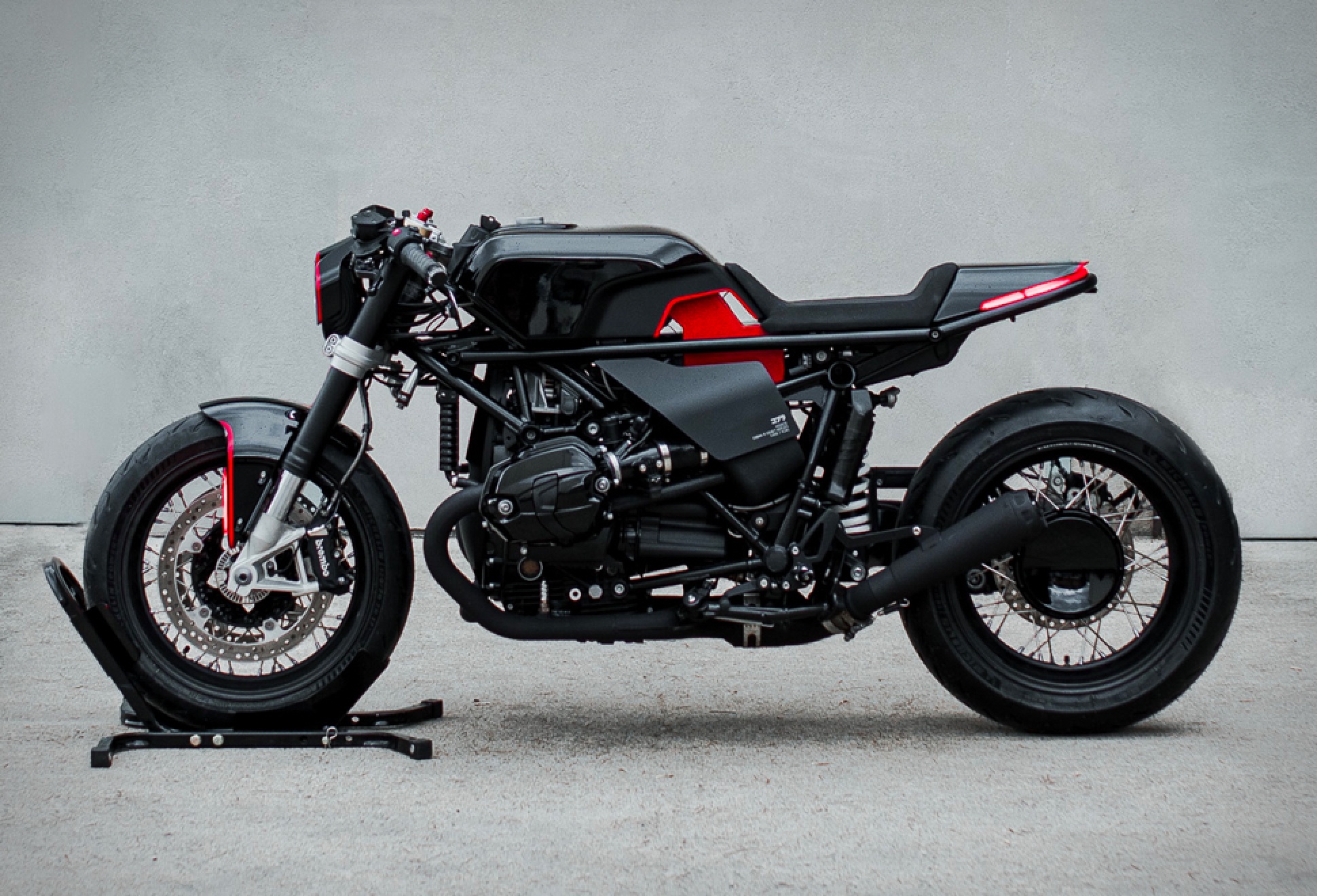 Hookie BMW R NineT COBRA Kit | Image