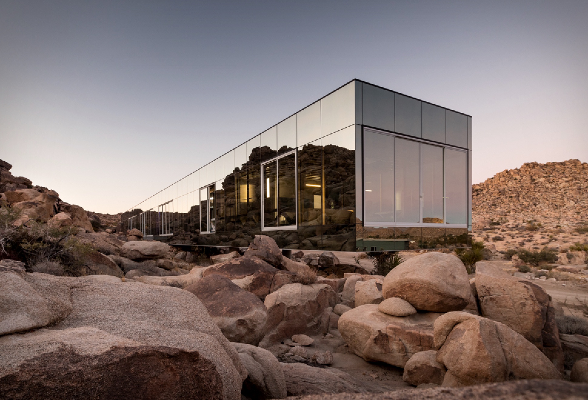 Invisible House | Image