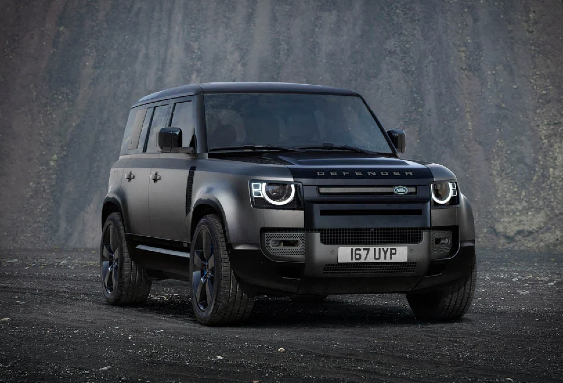 Land Rover Defender V8 | Image