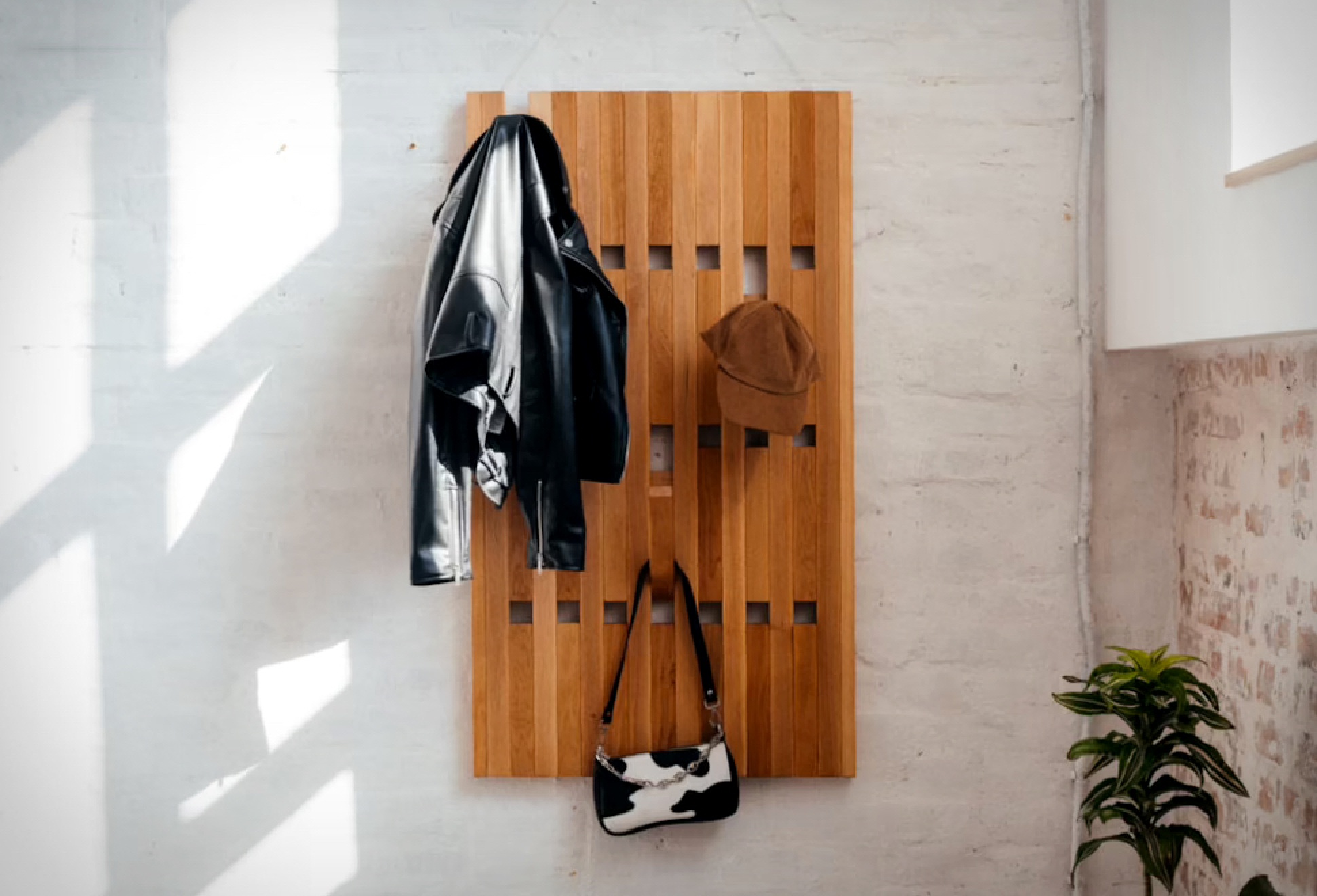 Wood Wall Hanger | Image