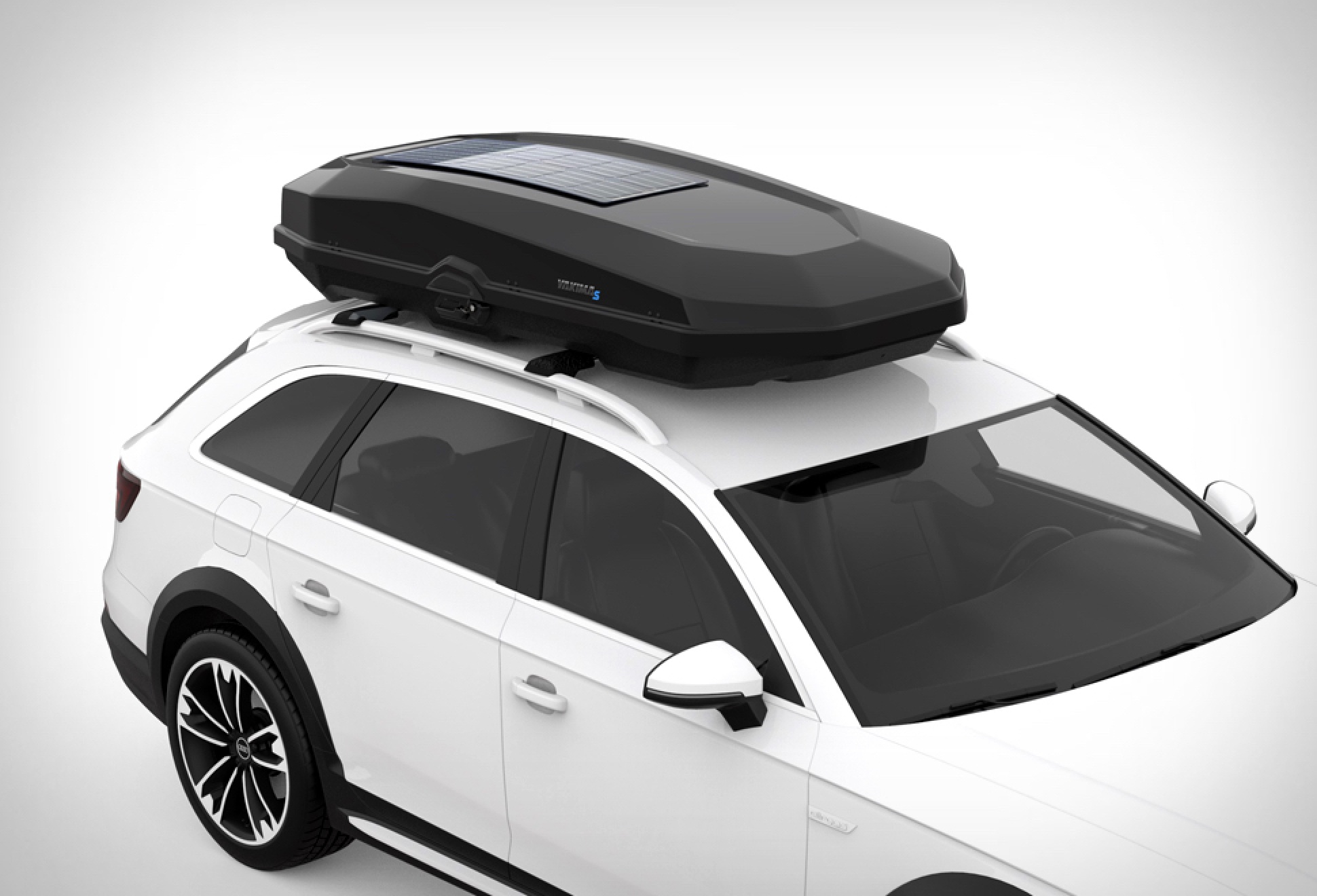 Yakima Solar Roof Box | Image