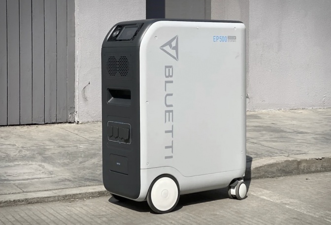 BLUETTI HOME BACKUP POWER STATION - Image