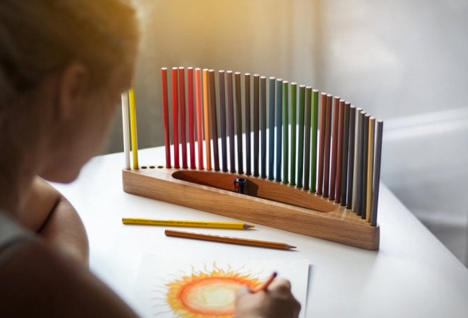 COLORED PENCIL ORGANIZER - Image