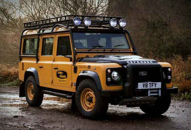 DEFENDER WORKS V8 TROPHY - Image
