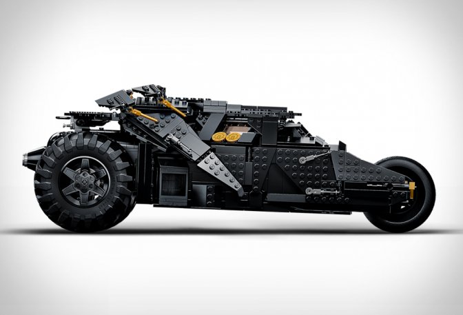 LEGO BATMOBILE TUMBLER - Image