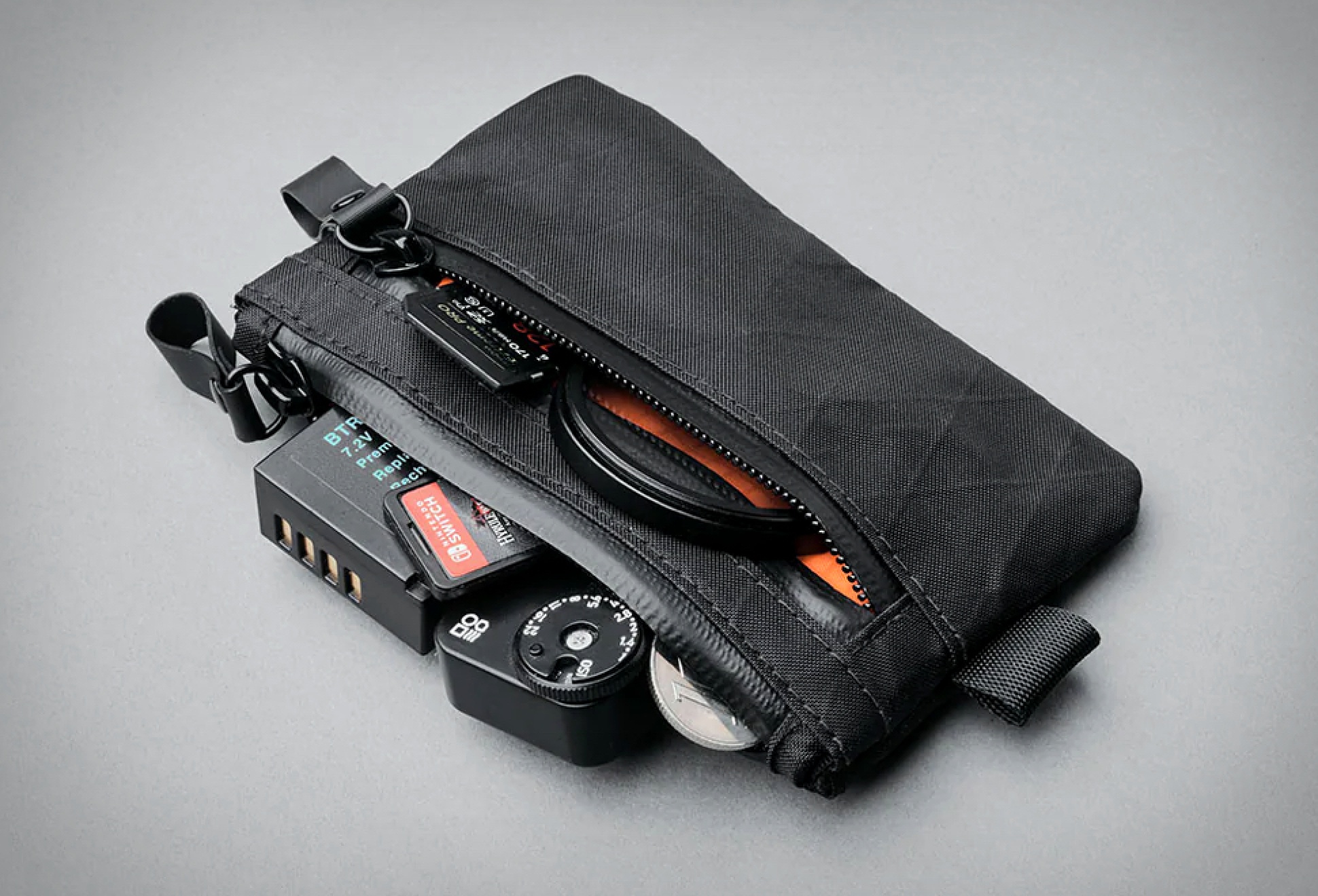 Alpaka Zip Pouch | Image