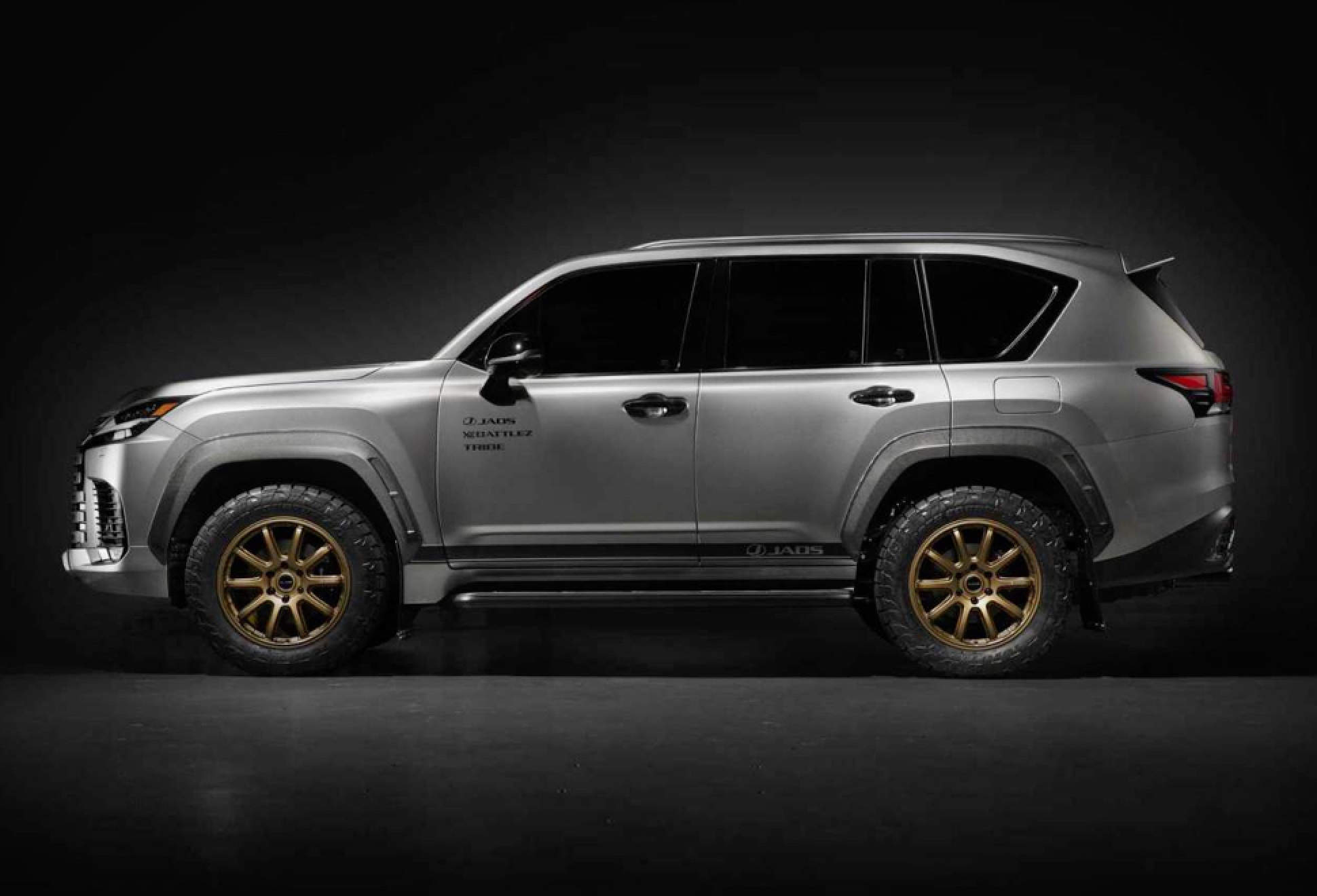 Lexus LX 600 Offroad SUV | Image