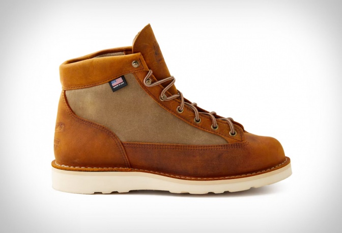 Huckberry x Danner Waxed Canvas Danner Light - Image