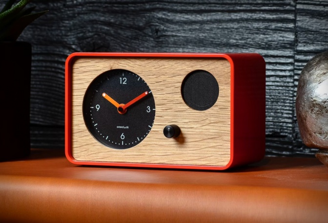 OneClock Analog Waking Clock - Image