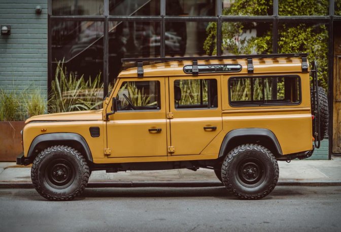 BROOKLYN COACHWORKS SANDGLOW YELLOW DEFENDER - Image