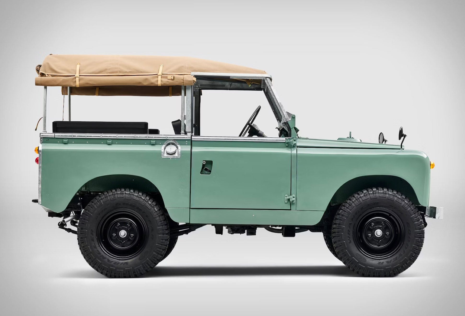1961 Land Rover Series IIA | Image