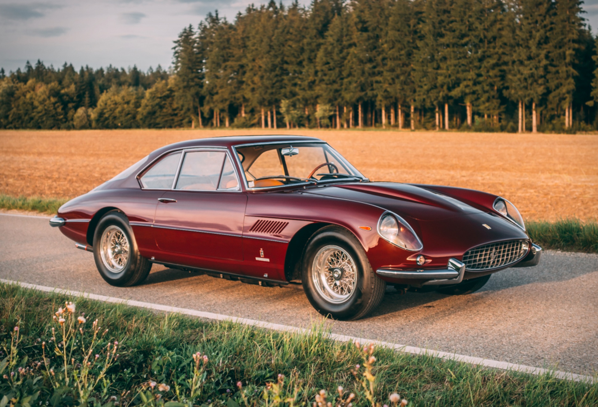 1964 Ferrari 400 Superamerica | Image