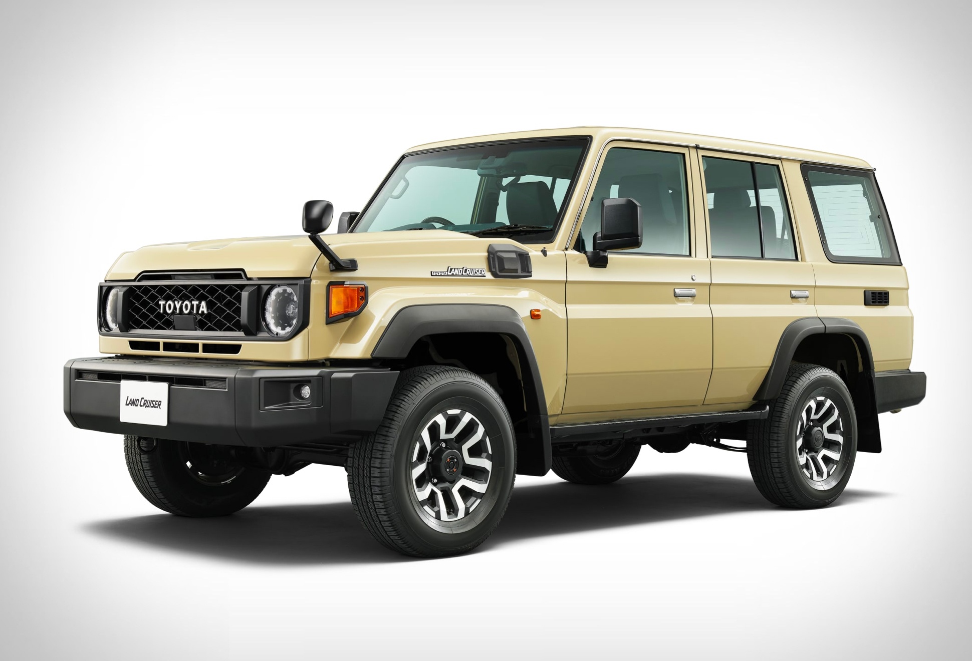 2024 Land Cruiser 70 | Image