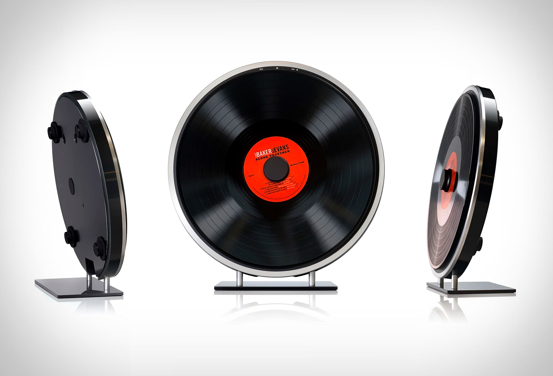 Black Wheel Turntable | Image