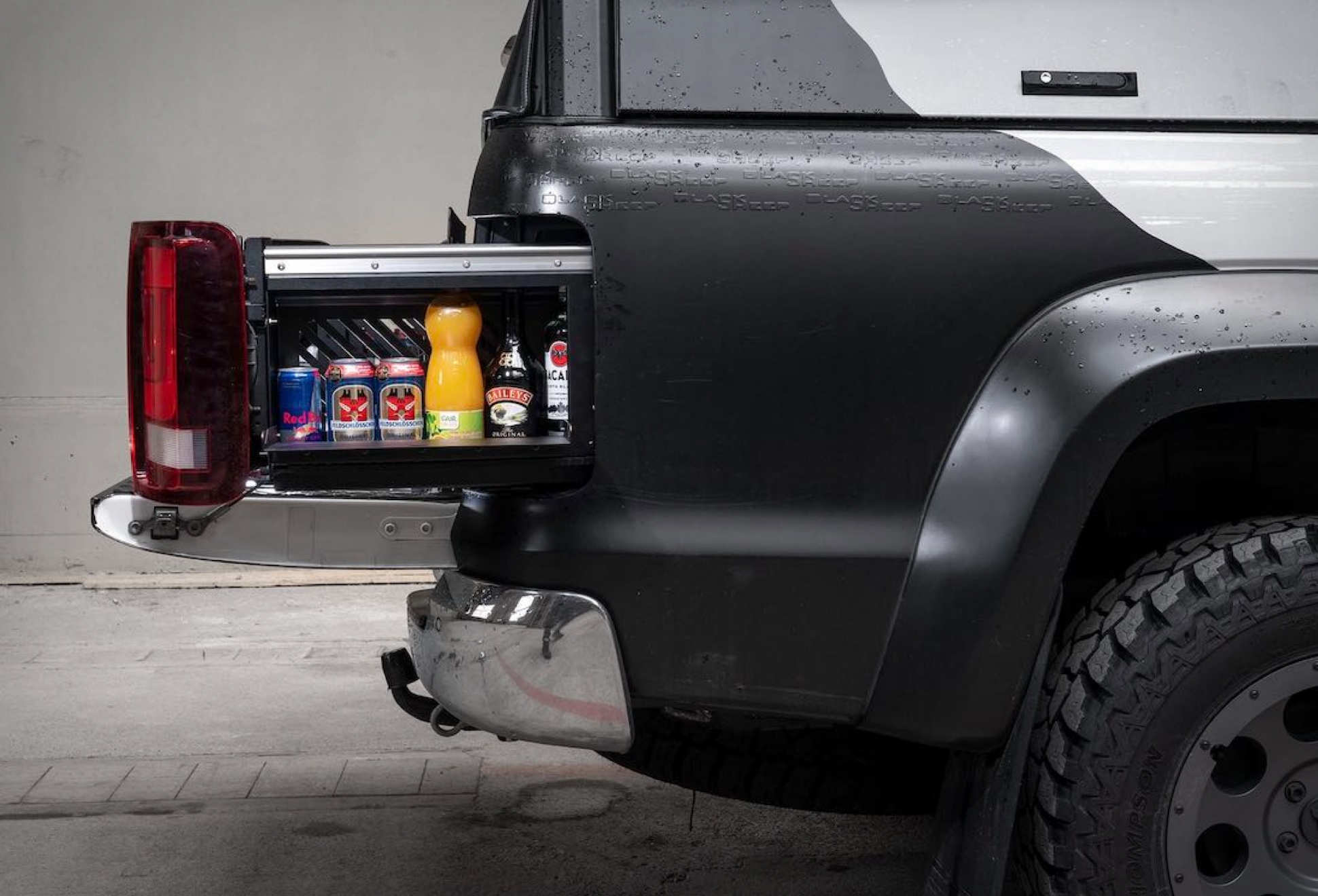 Hidden Taillight Drawers | Image