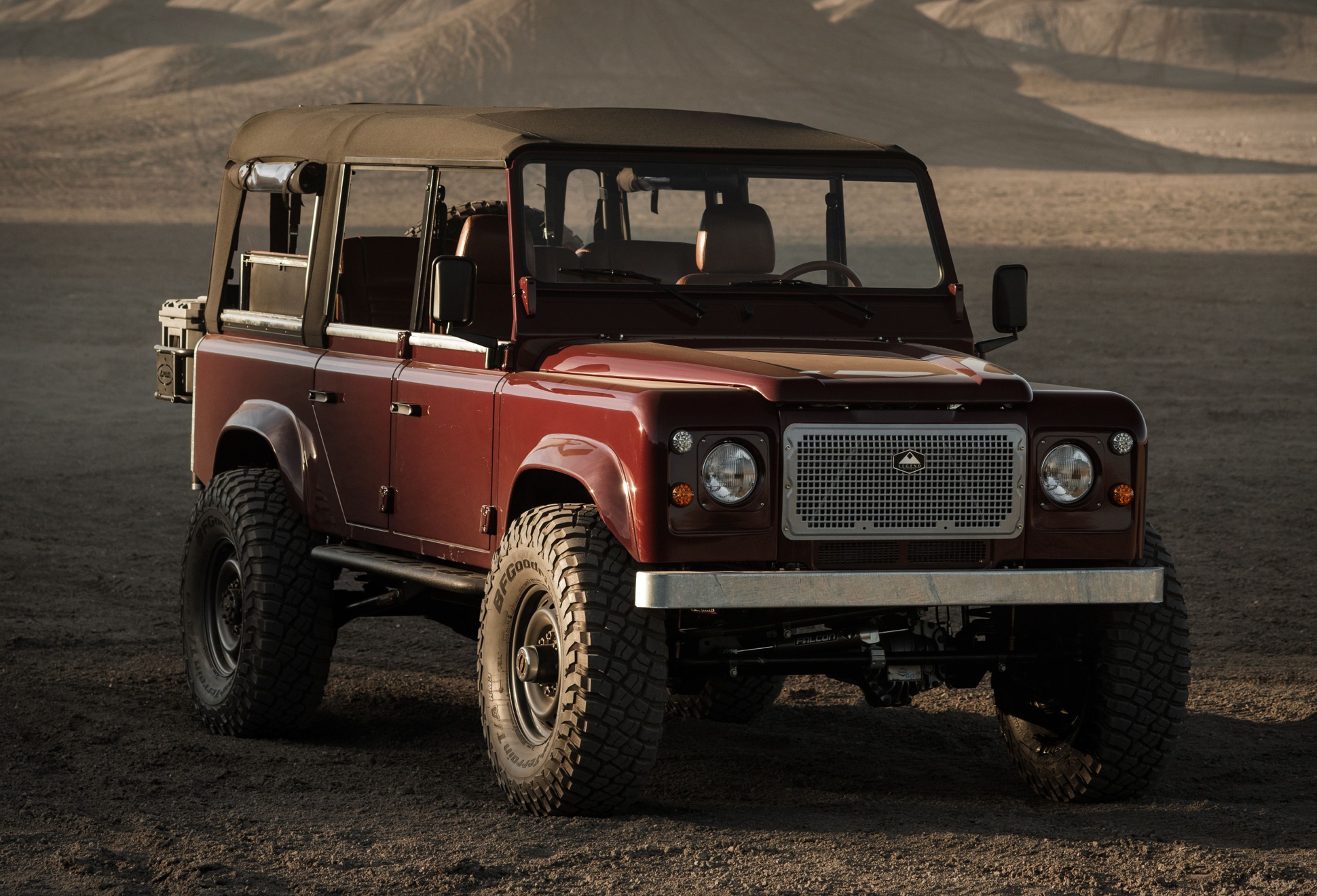 Legend Signature Series Defender | Image