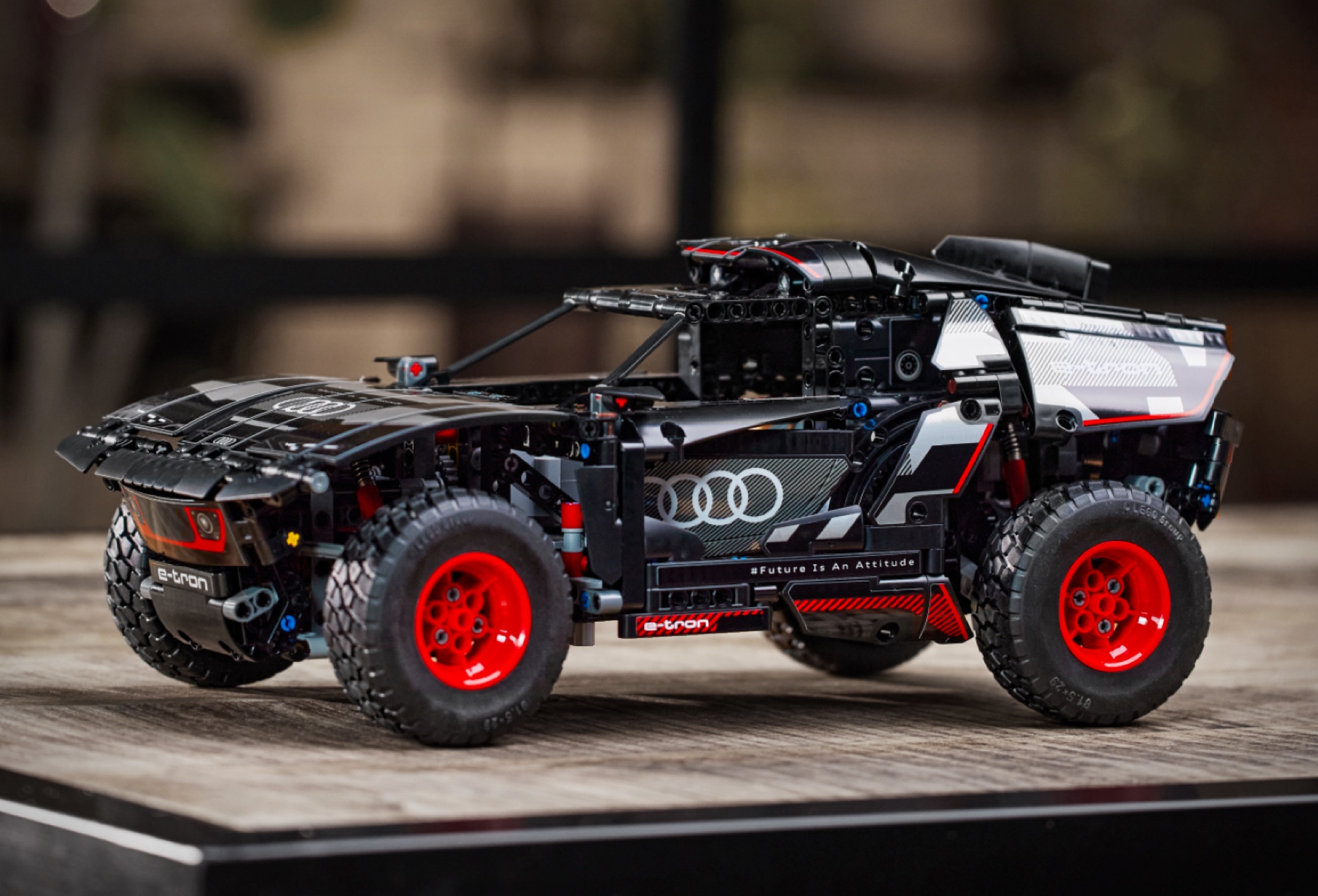 Lego Audi RS Q e-tron | Image
