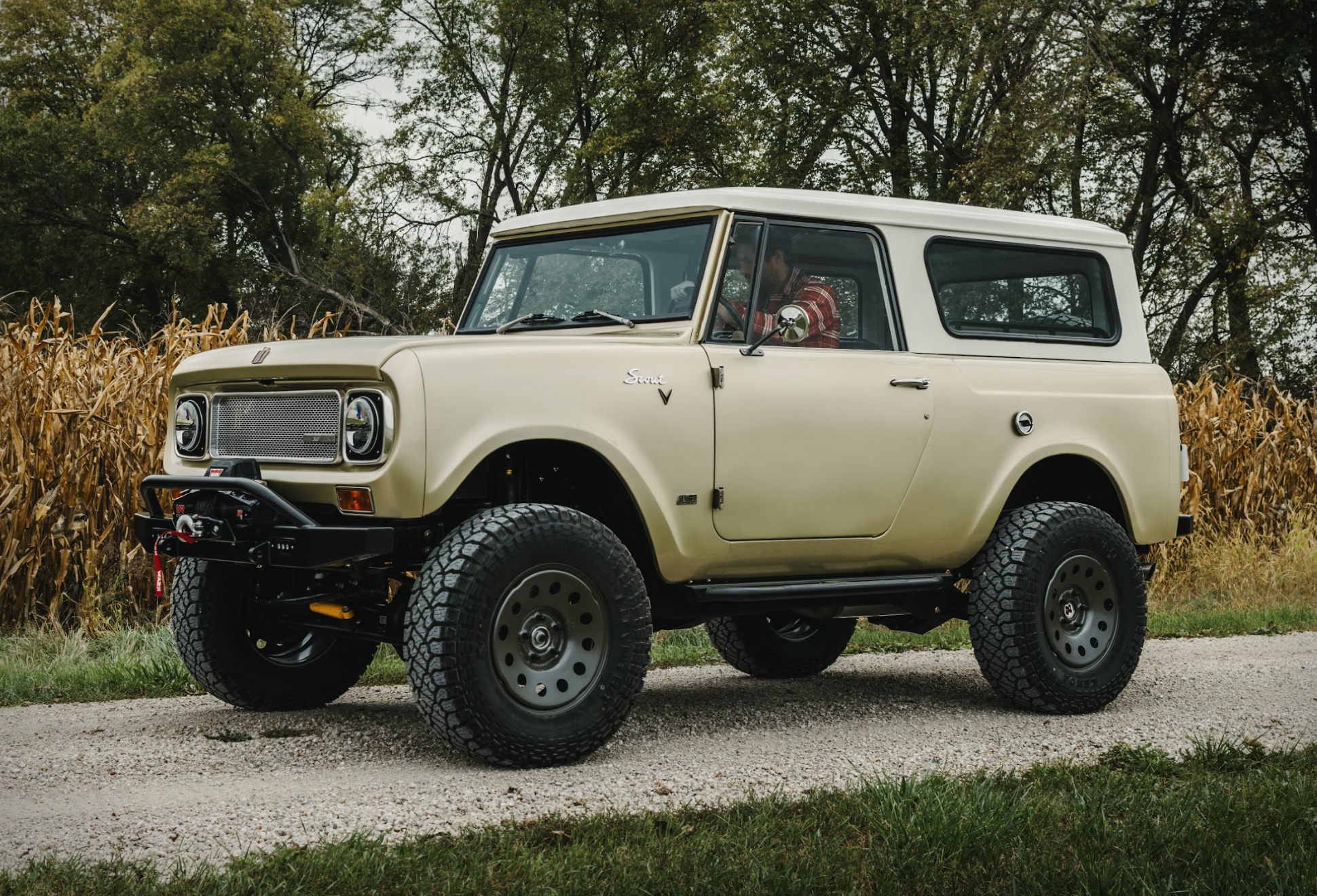 New Legend Series Scout 800 | Image