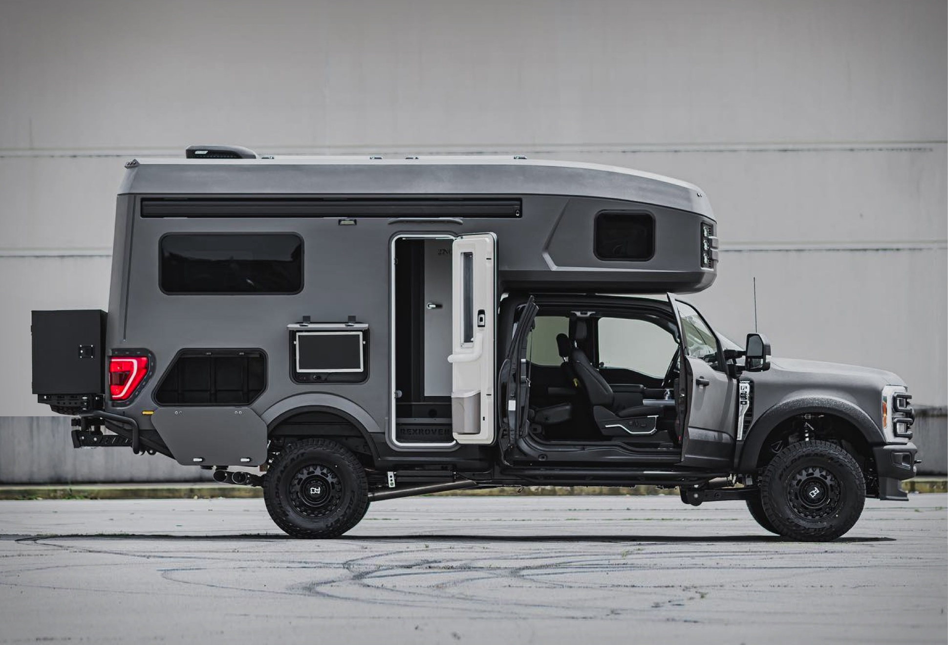 RexRover Adventure Camper | Image