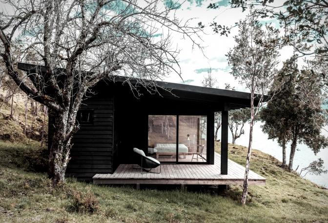 LAKE HOUSE - Image
