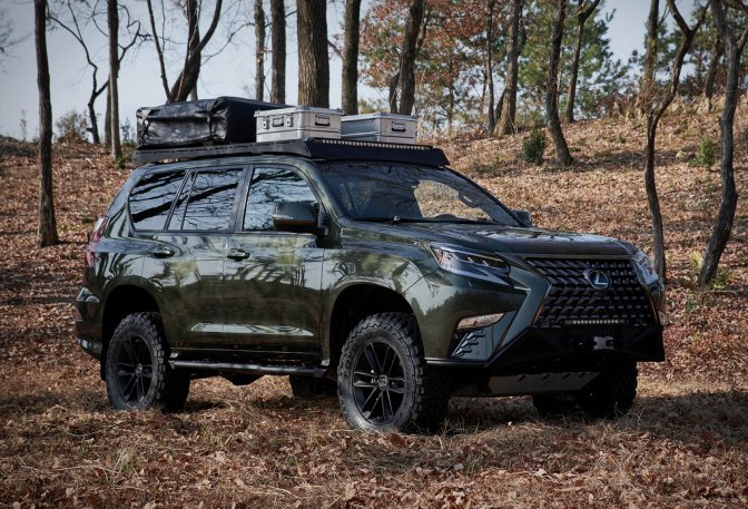 Lexus GX Outdoor SUV - Image