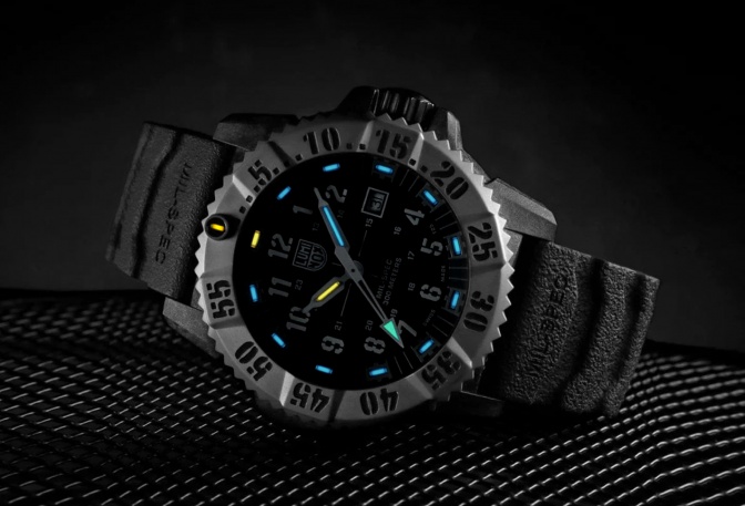 Luminox MIL SPEC Dive Watch - Image