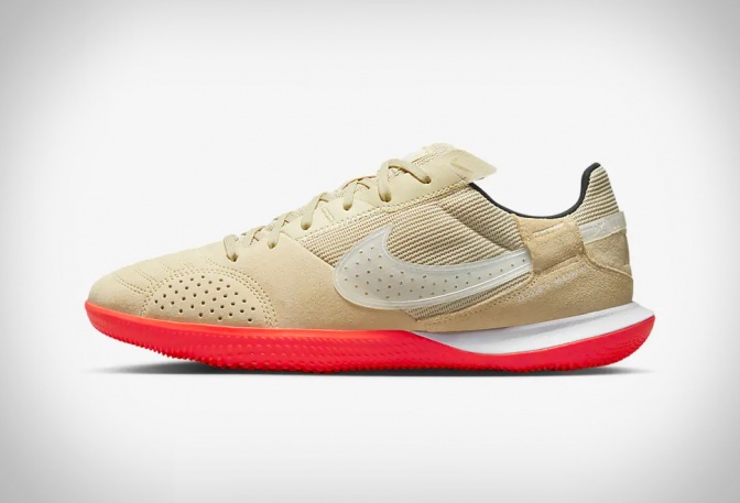 NIKE STREETGATO SOCCER SHOES - Image