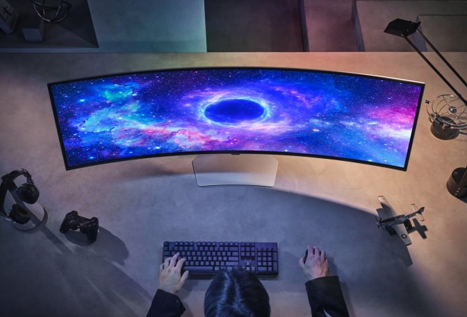 SAMSUNG ODYSSEY G9 GAMING MONITOR - Image
