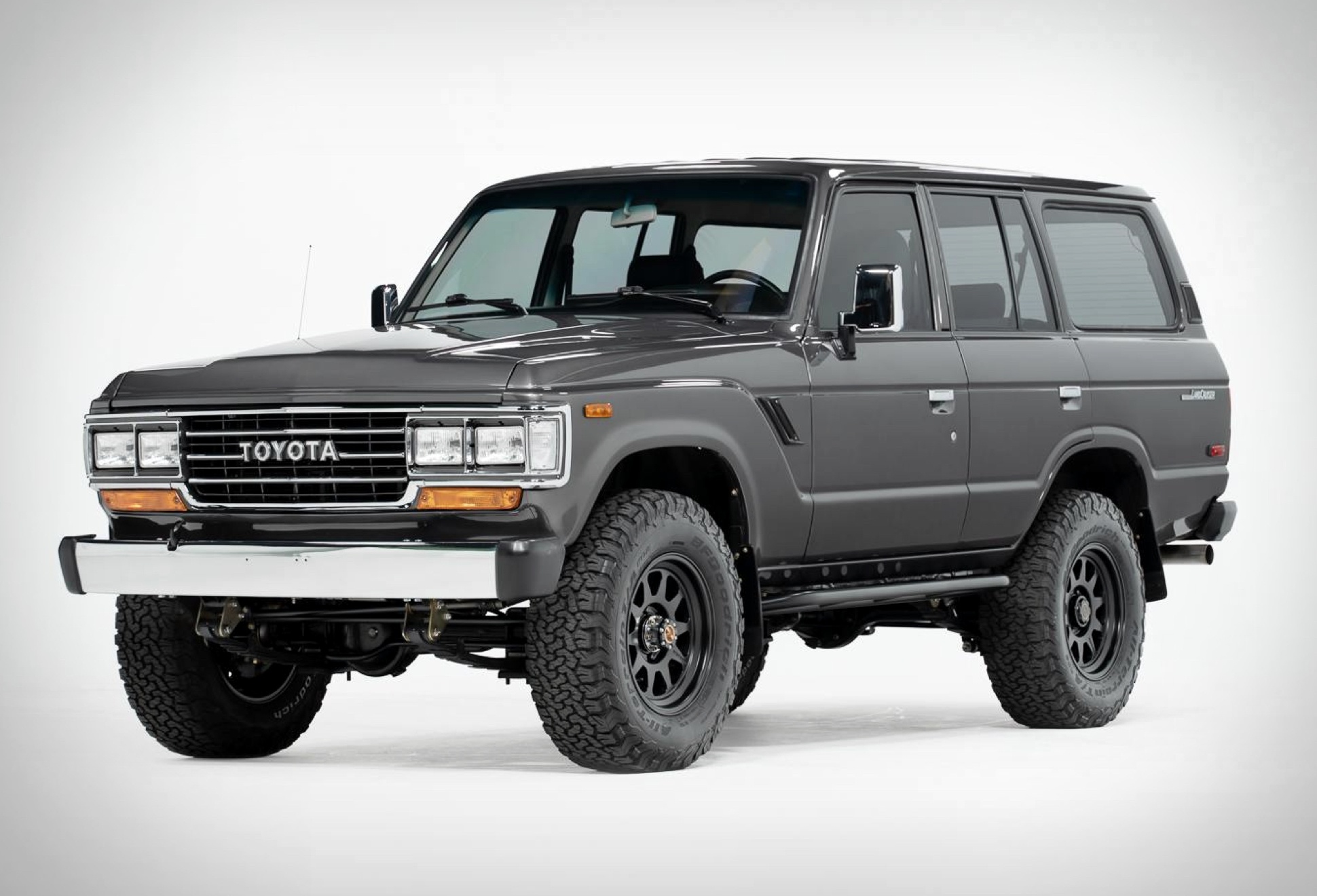 1988 Toyota FJ62 Land Cruiser | Image