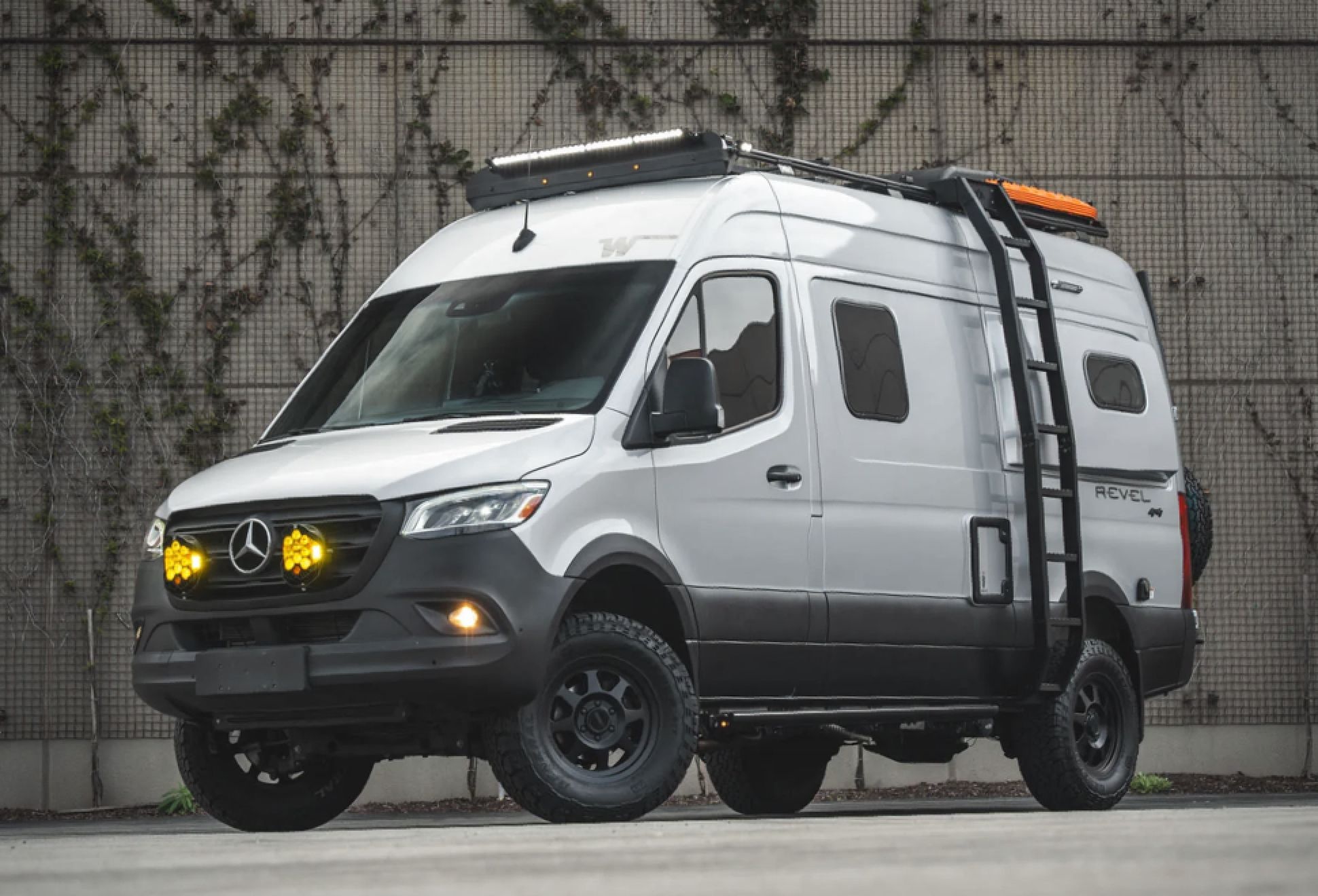 2021 Winnebago Revel 4x4 Motorhome | Image